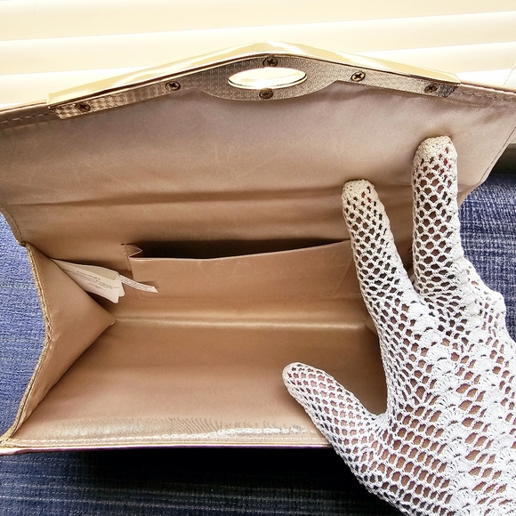 Fioni Night Rose Gold Champagne envelope clutch, formal, prom, wedding, date - Picture 4 of 9